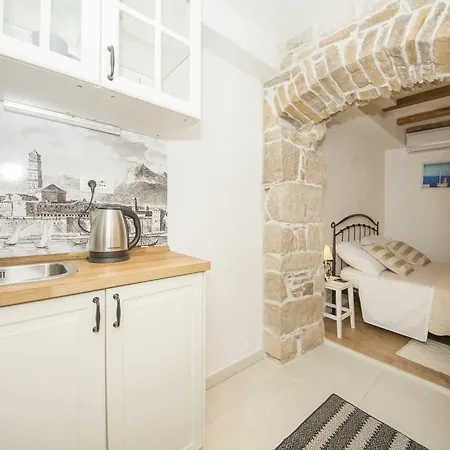 Stone Elegance Guest house