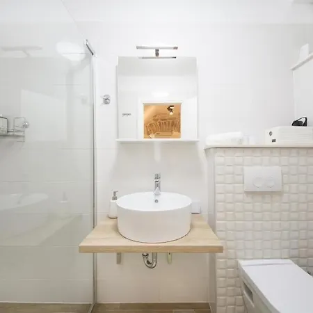 Konukevi Stone Elegance 3*